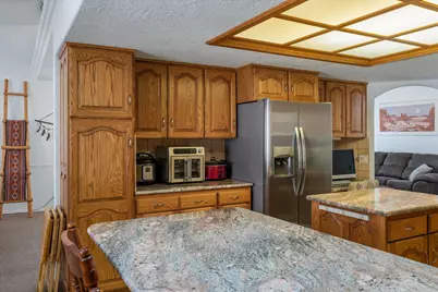 1075 E 1720 S, Saint George, UT 84790 - Photo 11