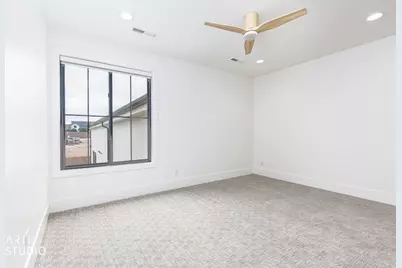 2934 E Seegmiller Dr, Saint George, UT 84790 - Photo 35