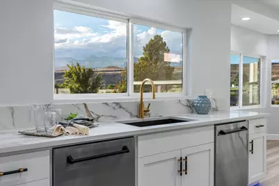 476 E Spring Dr, Toquerville, UT 84774 - Photo 7