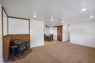 713 W Chaparral Dr, Washington, UT 84780 - Photo 15