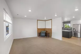713 W Chaparral Dr, Washington, UT 84780 - Photo 5