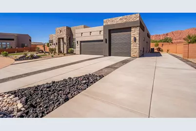 562 W 30 S, Ivins, UT 84738 - Photo 3