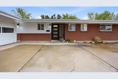3779 S 2000 E, Millcreek, UT 84106 - Photo 7