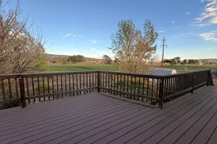 385 S 100 W, Escalante, UT 84726 - Photo 29