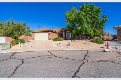 739 N 1620 Cir W, Saint George, UT 84770 - Photo 1