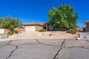 739 N 1620 Cir W, Saint George, UT 84770 - Photo 1