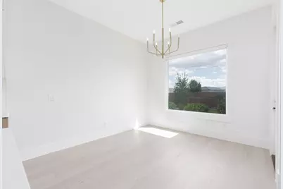 323 S Water Course Dr, Washington, UT 84780 - Photo 15