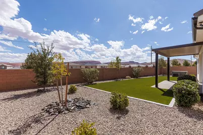 323 S Water Course Dr, Washington, UT 84780 - Photo 37