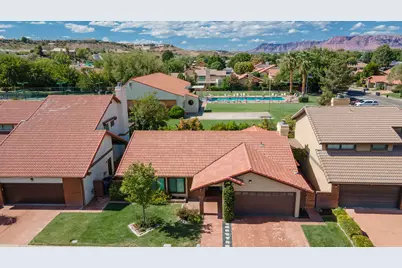 545 S Valley View Dr #137, Saint George, UT 84770 - Photo 1