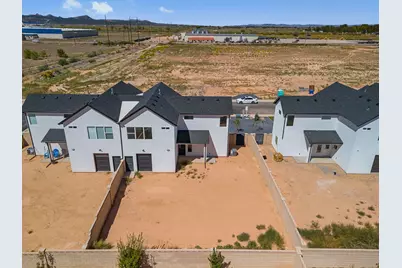 4667 W 300 N, Cedar City, UT 84720 - Photo 7