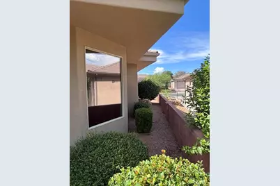 884 W South Links Dr, Washington, UT 84780 - Photo 33