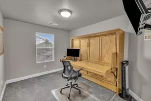 1906 Holiday Ln, Washington, UT 84780 - Photo 19