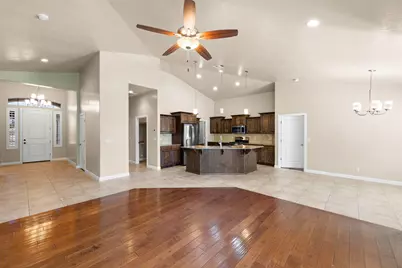 957 W 4050 S, Saint George, UT 84790 - Photo 9