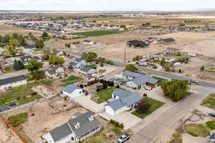 4765 Quickdraw Ln, Enoch, UT 84021 - Photo 57
