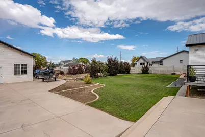 4765 Quickdraw Ln, Enoch, UT 84021 - Photo 41