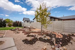 4765 Quickdraw Ln, Enoch, UT 84021 - Photo 51
