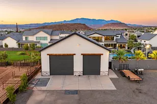 646 E Pne St, Washington, UT 84780 - Photo 47