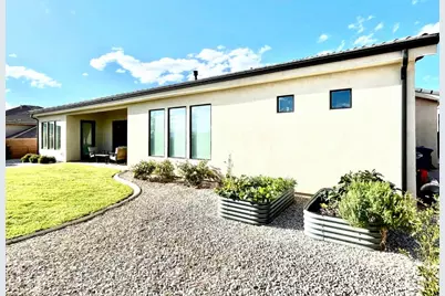 1044 E Corral Way, Washington, UT 84780 - Photo 45