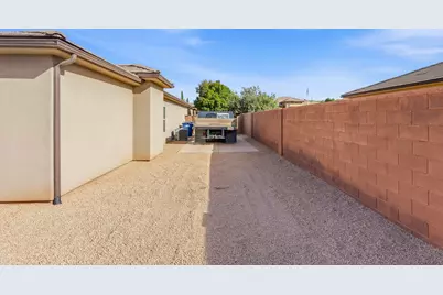 156 E Holly Way, Washington, UT 84780 - Photo 33