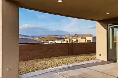 662 S 1800 W, Hurricane, UT 84737 - Photo 31