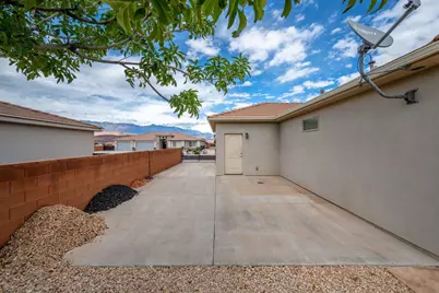 2729 W 310 N, Hurricane, UT 84737 - Photo 3