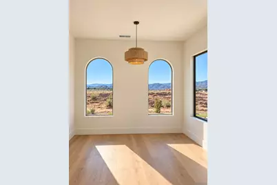 1626 S 3770 W, Hurricane, UT 84737 - Photo 9