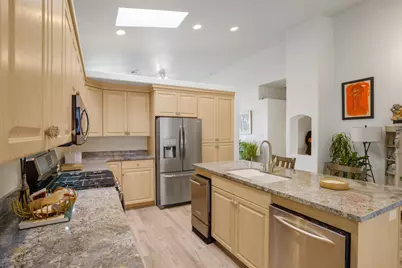 23 N Shadow Ridge Dr, Washington, UT 84780 - Photo 13