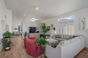 23 N Shadow Ridge Dr, Washington, UT 84780 - Photo 5