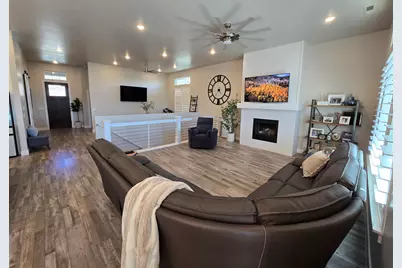 1663 E Talus Way, Saint George, UT 84790 - Photo 15