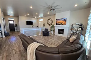 1663 E Talus Wy, Saint George, UT 84790 - Photo 15