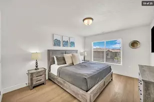 1303 E Vista Roja Pl, Washington, UT 84780 - Photo 19