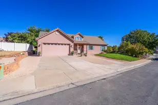 3450 Adobe Dr, Santa Clara, UT 84765 - Photo 1