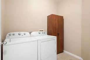 3166 E Fourteen Fairway Dr, Washington, UT 84780 - Photo 11