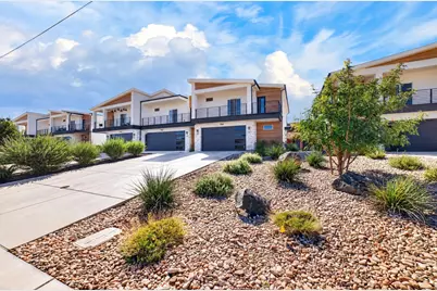 754 E Desert Cactus Dr, Washington, UT 84780 - Photo 3