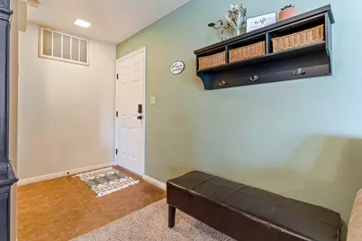 860 S Village Rd #E10, Saint George, UT 84770 - Photo 3