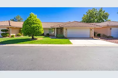 1825 W Mathis Park Place #5, Saint George, UT 84770 - Photo 1