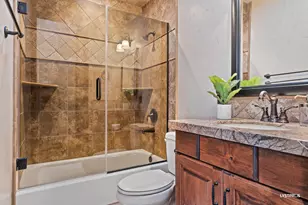 1210 W Indian Hills Dr, Saint George, UT 84770 - Photo 27