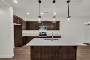 387 S Stewart Creek Dr, Washington, UT 84780 - Photo 11