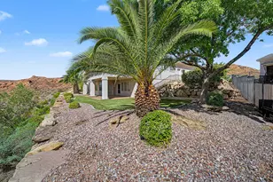 951 N Daybreak Dr, Washington, UT 84780 - Photo 13