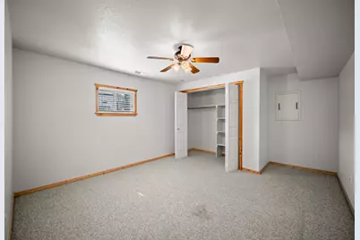 915 E Cedar Berry Ln, Pine Valley, UT 84781 - Photo 21