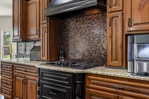 2521 S Franklin Cir, Saint George, UT 84790 - Photo 11