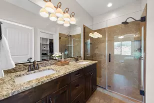 521 N Creek Ridge Cir, Washington, UT 84780 - Photo 19