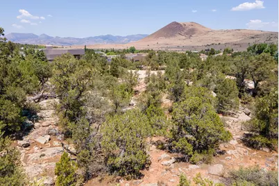 1245 W Clovis Cir, Dammeron Valley, UT 84783 - Photo 13