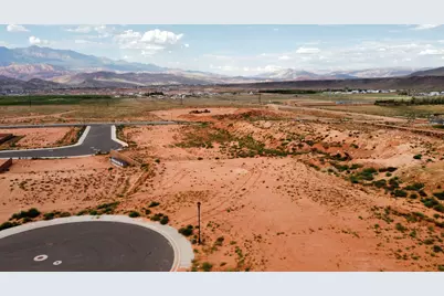 3820 W 2570 S, Hurricane, UT 84737 - Photo 11