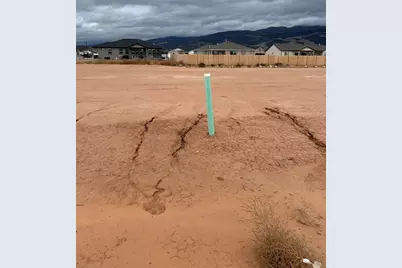 5146 N 75 E #216, Enoch, UT 84721 - Photo 5