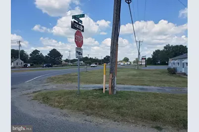 17673 S Dupont Highway, Harrington, DE 19952 - Photo 9