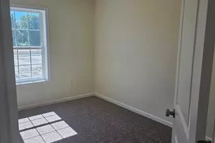 233 Rojan Rd, Dover, DE 19901 - Photo 9