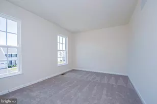 490 E Constitution Dr, Smyrna, DE 19977 - Photo 13