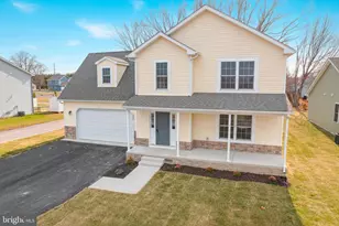 105 Fairfax Ln, Dover, DE 19901 - Photo 3