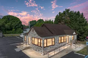 484 N Dupont Hwy, Dover, DE 19901 - Photo 1